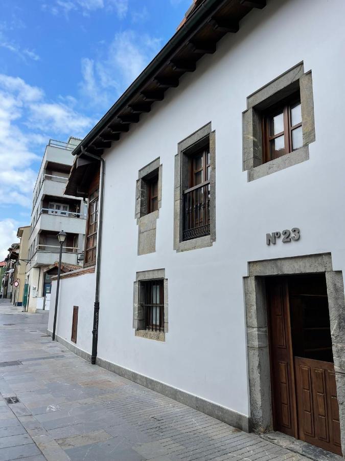 Apartamento del s XVI en el casco histórico de Luanco Exterior foto